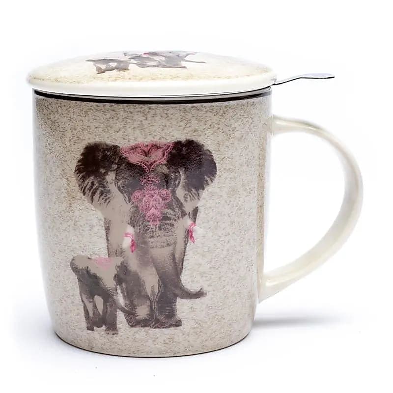 Чаша с дизайн на слон.