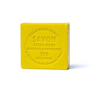 Екстра сапун за тяло Savon 100g, обогатен с Естествен марсилски сапун Ylang-Ylang за допълнително подхранване и наситен с освежаващия аромат на Ylang-Ylang.